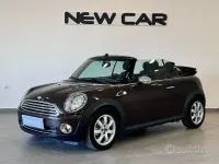 Usata Mini One Cabriolet 98 CV (72 kW) 2010 Marrone Cabrio