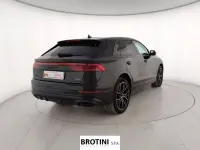 Usata Audi Q8 S-Line 286 CV (210 kW) 2025 Nero SUV