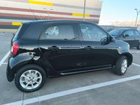 Begagnad Smart ForFour 71 HK (52 kW) 2019 Svart Halvkombi
