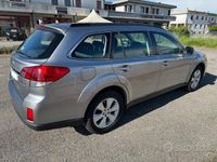 usata Subaru Outback 2.0D Trend