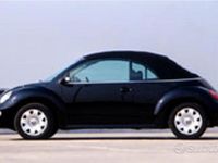 Usata VW New Beetle 105 CV (77 kW) 2005 Nero Utilitaria
