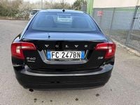 Usata Volvo S60 Summum 120 CV (88 kW) 2016 Nero Berlina