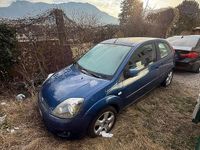 Usata Ford Fiesta 75 CV (55 kW) 2008 Berlina