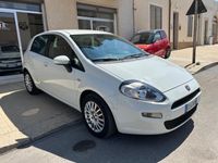 Usata Fiat Punto Lounge 75 CV (55 kW) 2013 Bianco Utilitaria
