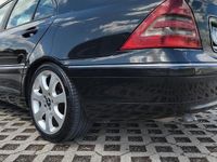 Usata Mercedes C220 143 CV (105 kW) 2001 Berlina