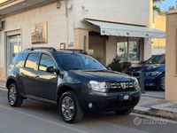 Usata Dacia Duster Lauréate 110 CV (80 kW) 2014 Grigio SUV