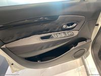 Usata Renault Scénic III 110 CV (80 kW) 2012 Bianco Monovolume