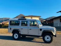 Usata Land Rover Defender 68 CV (50 kW) 2013 Grigio Berlina