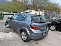 Usata Opel Astra Cosmo 140 CV (102 kW) 2010 Grigio Berlina