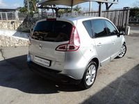Usata Renault Scénic III Luxe 150 CV (110 kW) 2010 Argento Monovolume