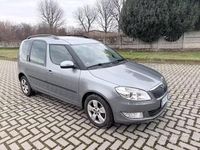 Usata Skoda Roomster Elegance 105 CV (77 kW) 2012 Grigio Monovolume