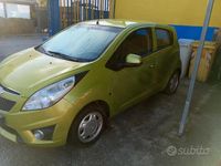 Usata Chevrolet Spark 65 CV (47 kW) 2011 Verde Utilitaria