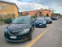 Usata Lancia Ypsilon Gold 69 CV (50 kW) 2023 Nero Utilitaria