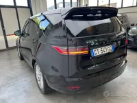 Usata Land Rover Discovery HSE Dynamic 249 CV (183 kW) 2024 Nero SUV