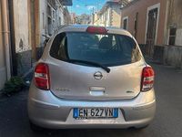 Usata Nissan Micra 65 CV (47 kW) 2013 Grigio Berlina