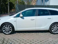 Usata Opel Astra Cosmo 165 CV (121 kW) 2011 Bianco Station wagon