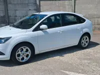 Usata Ford Focus 109 CV (80 kW) 2011 Bianco Berlina