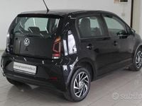 Usata VW up! Move 59 CV (43 kW) 2019 Nero Utilitaria