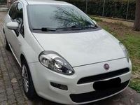 Usata Fiat Punto Easy 69 CV (50 kW) 2013 Bianco Utilitaria