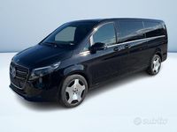 Nuova Mercedes V250 Avantgarde 190 CV (139 kW) 2025 Nero Monovolume
