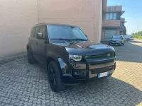 Usata Land Rover Defender HSE Dynamic 249 CV (183 kW) 2022 Nero SUV