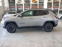 Używany Jeep Compass Trailhawk 170 KM (125 kW) 2018 Szary SUV
