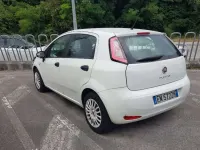 Usata Fiat Punto Pop 84 CV (61 kW) 2012 Bianco Utilitaria