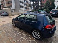 Usata VW Golf VII Highline 110 CV (80 kW) 2014 Blu Berlina