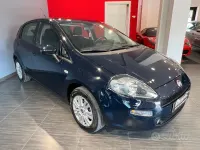 Usata Fiat Punto Lounge 69 CV (50 kW) 2015 Bluazzurro Utilitaria