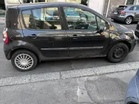 Usata Renault Modus 85 CV (62 kW) 2005 Nero Monovolume