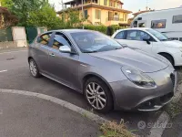 Usata Alfa Romeo Giulietta 170 CV (125 kW) 2010 Grigio Utilitaria