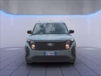 Usata Ford Tourneo Courier Titanium 126 CV (92 kW) 2024 Grigio metallizzato Monovolume