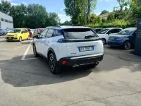 Usata Peugeot 2008 Allure 131 CV (96 kW) 2025 Bianco SUV