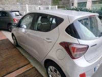 Usata Hyundai i10 Comfort 67 CV (49 kW) 2016 Argento Utilitaria