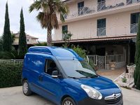 Occasion Fiat Doblò Emotion 120 ch (88 kW) 2013 Bleue Monospace