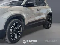 Usata Jeep Avenger Summit 101 CV (74 kW) 2025 Stone SUV