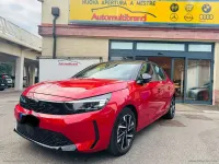 Usata Opel Corsa 101 CV (74 kW) 2024 Rosso Utilitaria