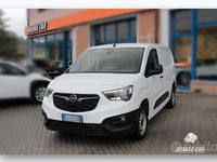 Usata Opel Combo Edition 131 CV (96 kW) 2022 Bianco Monovolume