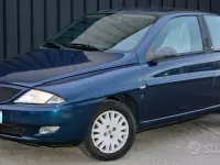 Usata Lancia Ypsilon 60 CV (44 kW) 2003 Blu Utilitaria