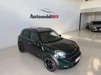 Usata Mini Cooper D Countryman 184 CV (135 kW) 2012 Verde SUV
