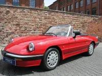 Usata Alfa Romeo Spider Quadrifoglio Verde 125 CV (91 kW) 1987 Rosso Cabrio
