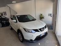 Usata Nissan Qashqai Acenta 116 CV (85 kW) 2017 Bianco SUV