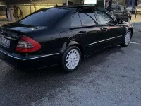 Usata Mercedes E220 Avantgarde 170 CV (125 kW) 2006 Berlina