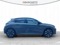 Usata Peugeot 208 Allure 101 CV (74 kW) 2025 Grigio Utilitaria