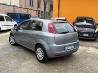 Usata Fiat Grande Punto Dynamic 75 CV (55 kW) 2008 Grigio Utilitaria