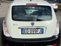 Usata Lancia Ypsilon 77 CV (56 kW) 2010 Nero Utilitaria