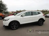 Usata Nissan Qashqai Tekna 131 CV (96 kW) 2015 Bianco SUV