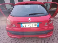 Usata Peugeot 206 60 CV (44 kW) 2009 Rosso Berlina