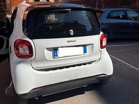 Usata Smart ForFour 72 CV (52 kW) 2016 Bianco Utilitaria