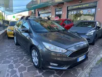 Usata Ford Focus 120 CV (88 kW) 2015 Grigio Station wagon